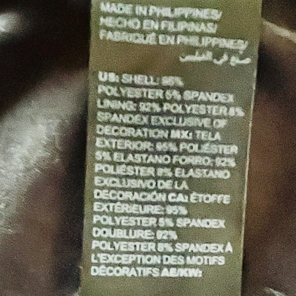 White House Black Market Long-sleeved black and floral blouse Size M - Picture 5 of 9